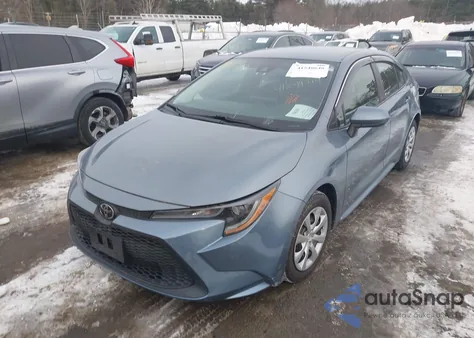 2021 Toyota Corolla Le z USA, uszkodzony, nr VIN 5YFEPMAE9MP229081